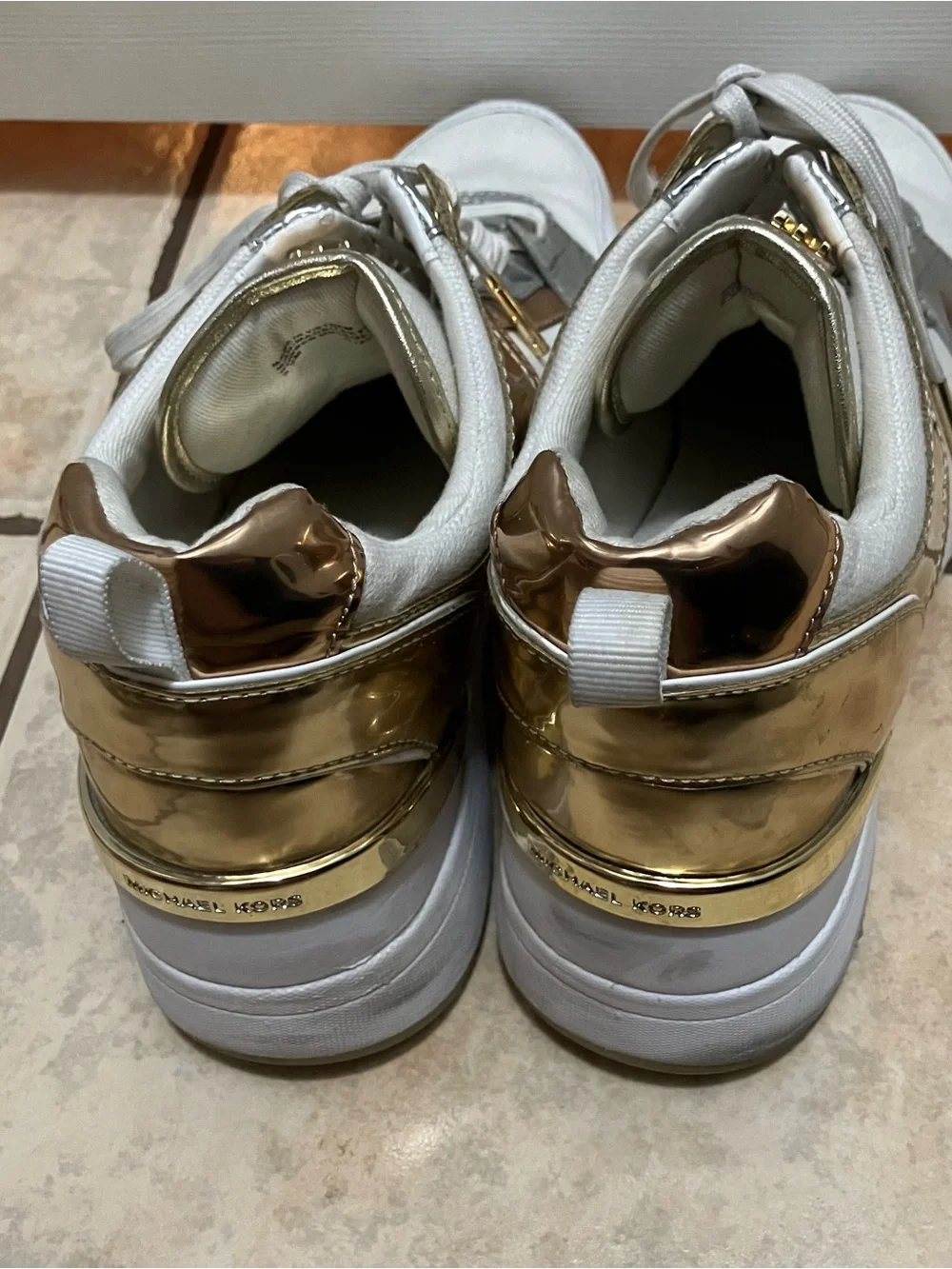 Michael Kors Georgie Trainer Wedge Sneakers Women’s 9.5M White Gold Silver Shoes